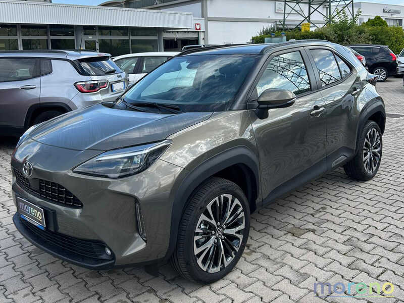 TOYOTA Yaris Cross - 1.5h Lounge awd-i 130 CV e-cvt - usato