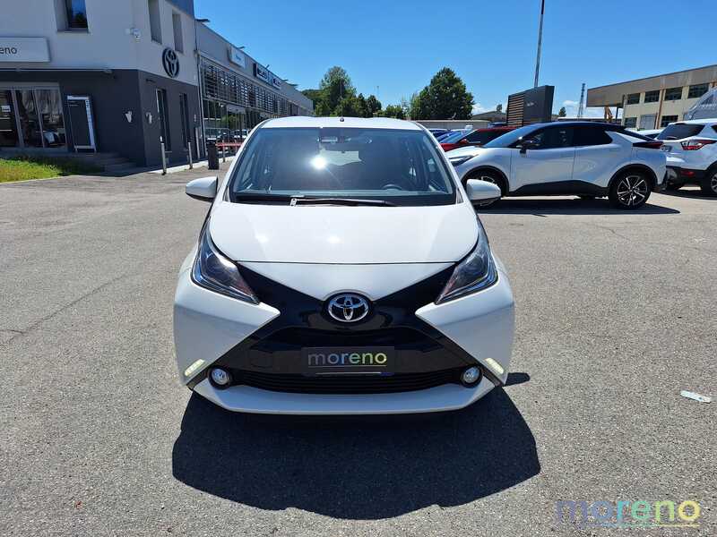 TOYOTA Aygo - 1.0 x-play 5p - usato