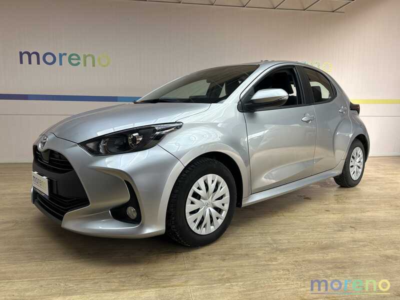 TOYOTA Yaris - 1.0 Active - usato
