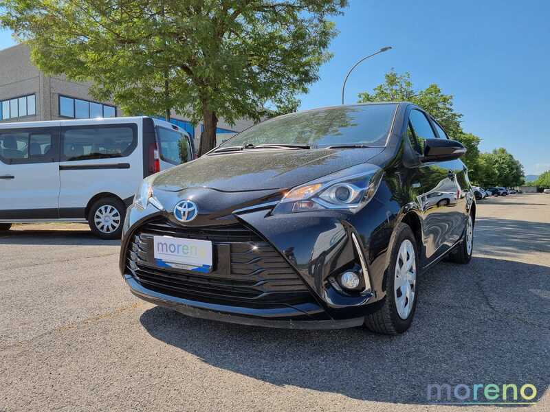 TOYOTA Yaris - 1.5 hybrid Business 5p - usato