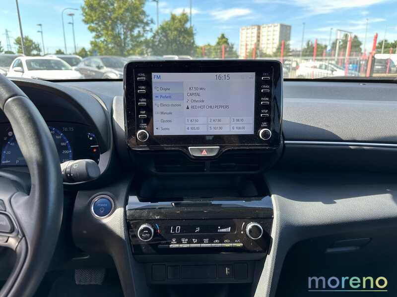 TOYOTA Yaris Cross - 1.5h Business fwd 116 CV e-cvt - usato