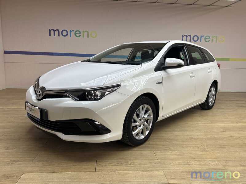TOYOTA Auris - Touring Sports 1.8 hybrid Cool cvt - usato