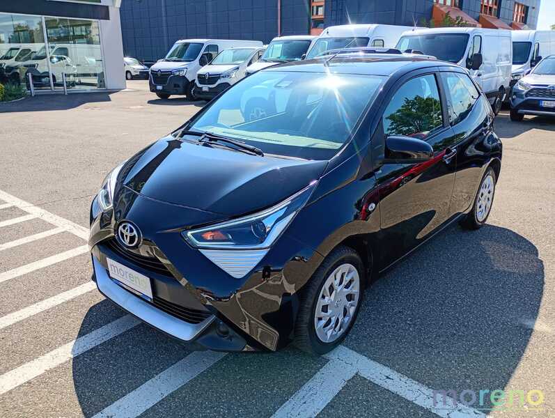 TOYOTA Aygo - 1.0 72 CV x-play - usato