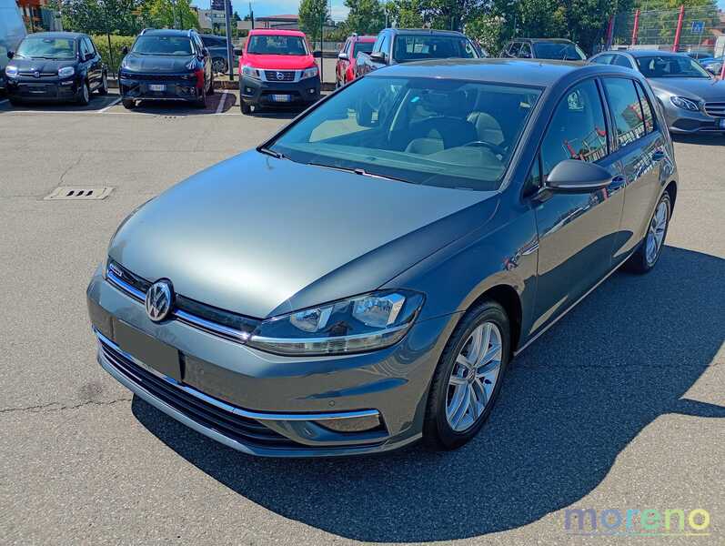 VOLKSWAGEN Golf - 1.5 tgi Trendline 130 CV DSG - usato