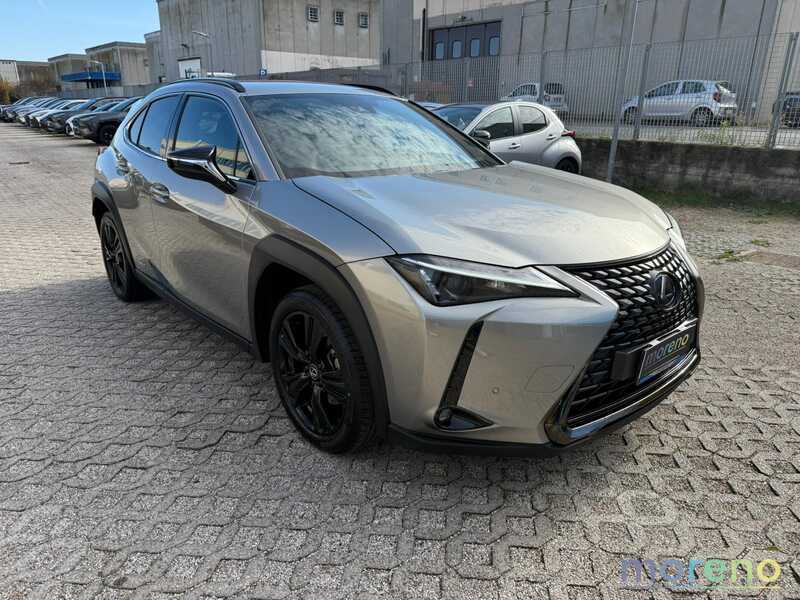 LEXUS UX - 250h 2.0 Midnight 4wd cvt - usato