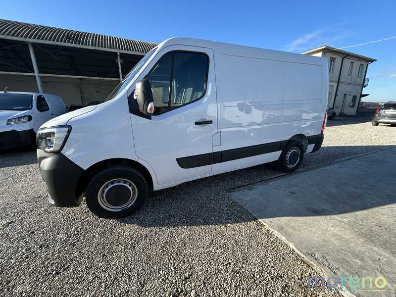 RENAULT Master - T28 2.3 dci 135cv L1 H1 - usato