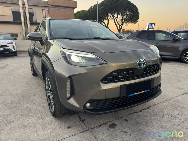 TOYOTA Yaris Cross - Cross 1.5h Lounge 116 CV e-cvt 2WD - usato