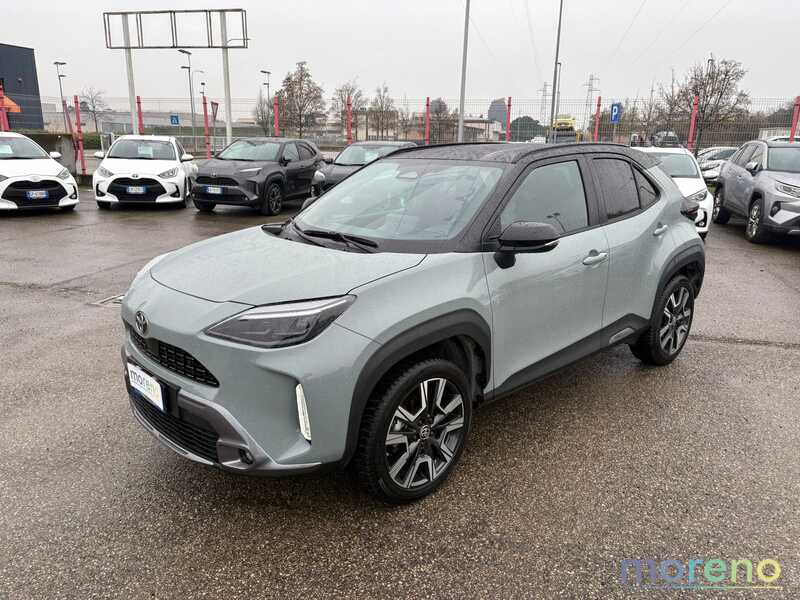 TOYOTA Yaris Cross - 1.5h Premiere awd-i 130 CV e-cvt - usato