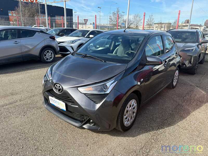 TOYOTA Aygo - 1.0 72 CV x-play - usato