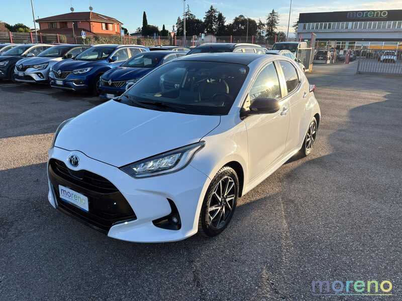 TOYOTA Yaris - 1.5 hybrid Lounge - usato