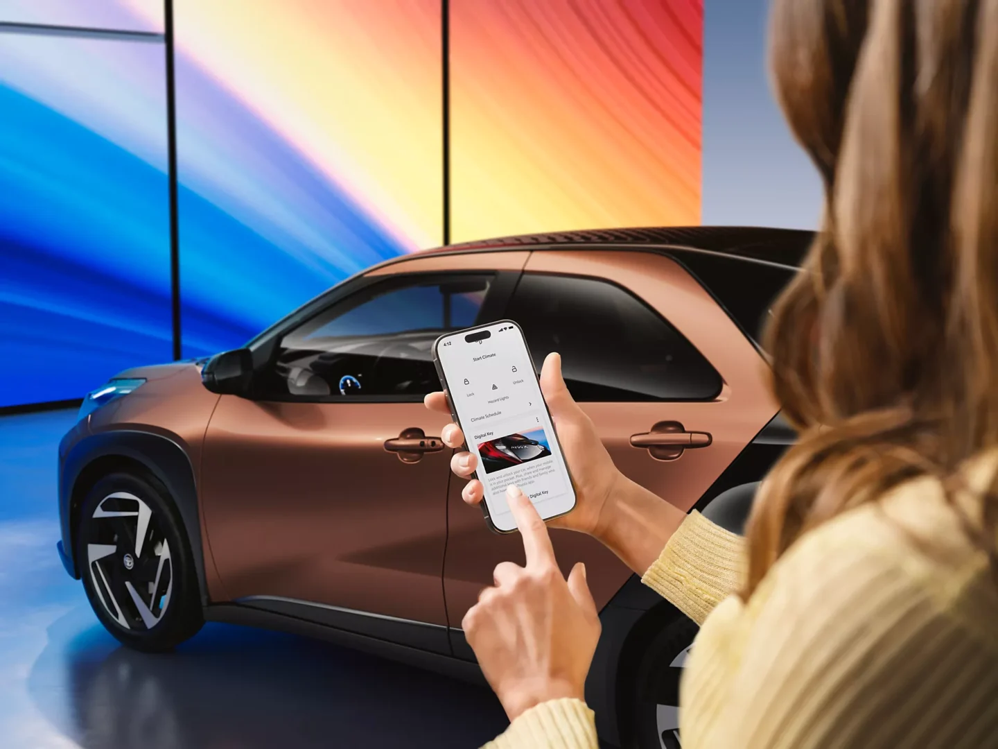 Toyota Aygo X Hybrid App smartphone