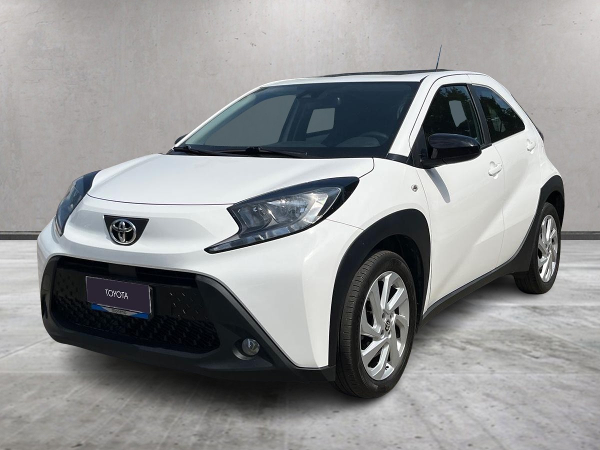 TOYOTA Aygo X - 1.0 72cv Active S-CVT - usato