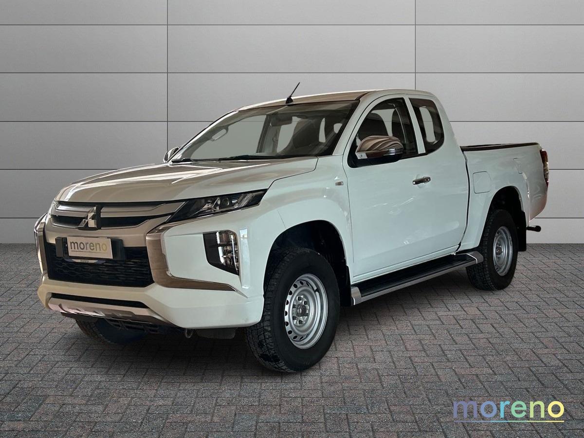 MITSUBISHI L200 Cab - L200 cl.cab 2.3d Inform 4wd 150cv - usato