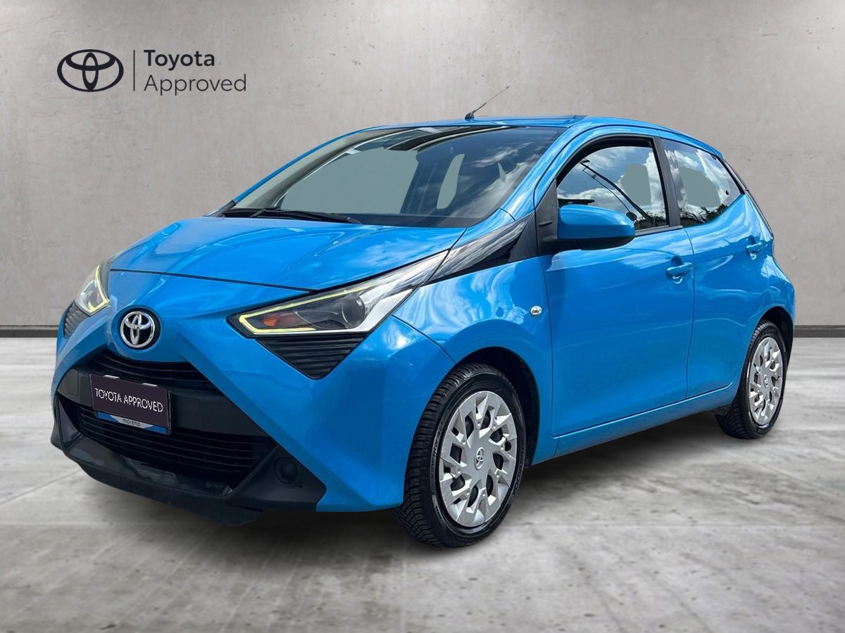 TOYOTA Aygo - 5 Porte 1.0 VVT-i 72cv x-play - usato