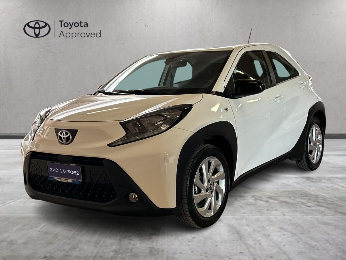 TOYOTA Aygo X - 1.0 72cv Active S-CVT - usato