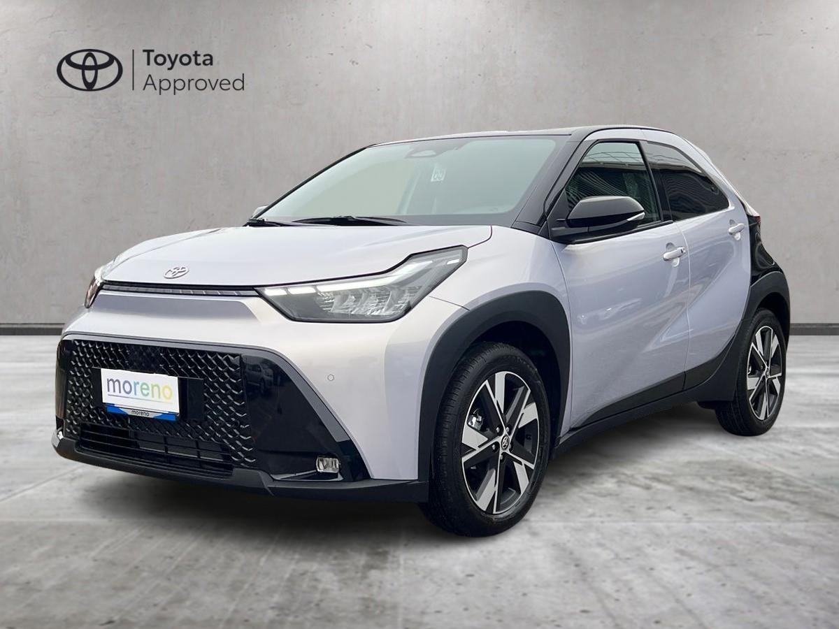 TOYOTA Aygo X - 1.5 hybrid Icon e-cvt - km 0