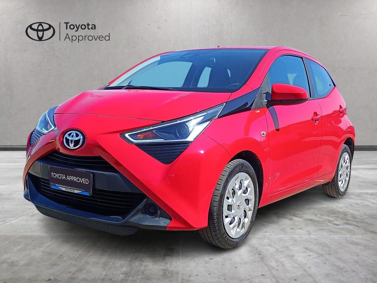 TOYOTA Aygo - 5 Porte 1.0 VVT-i 72cv x-play - usato