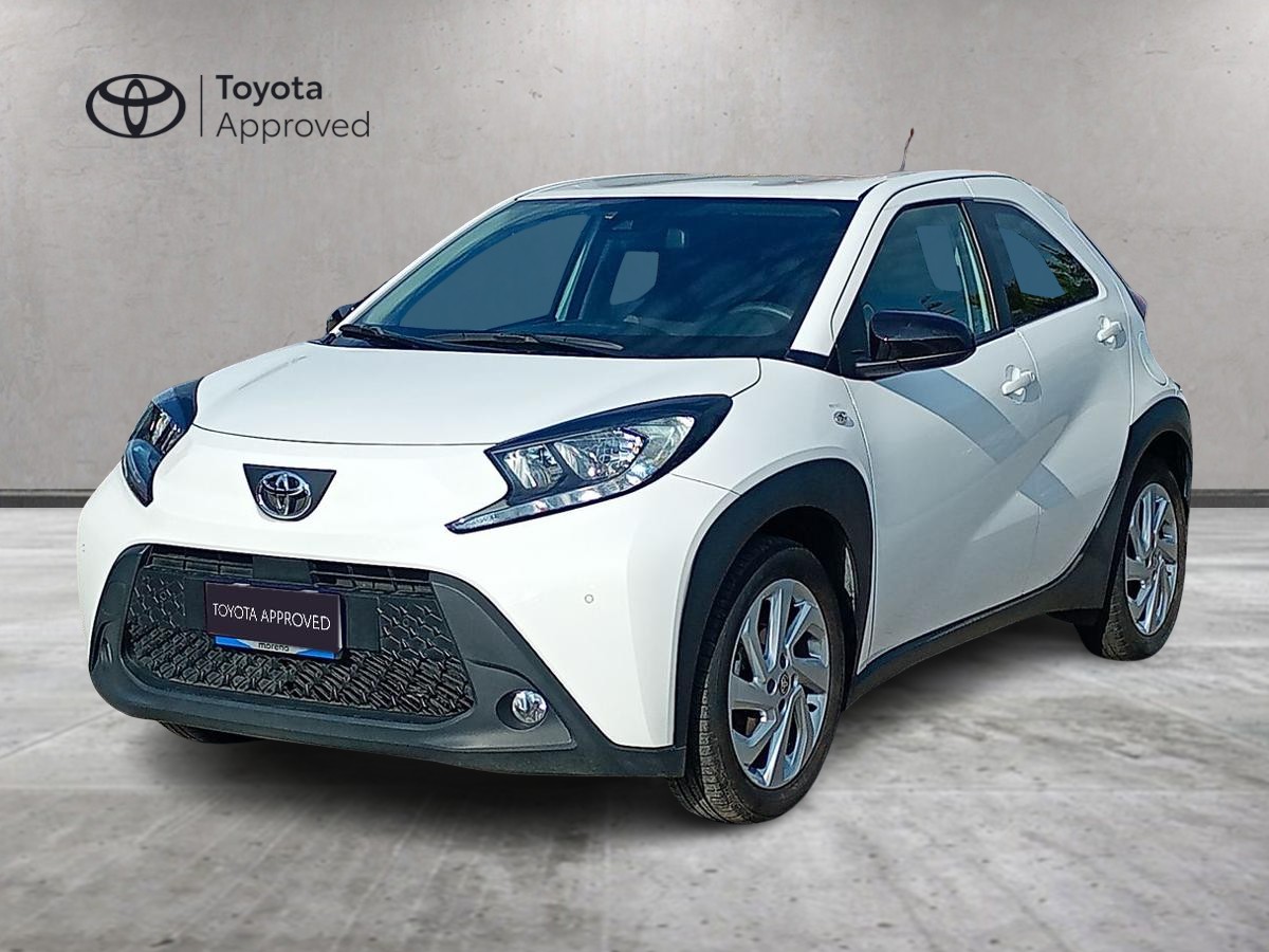 TOYOTA Aygo X - 1.0 72cv Active S-CVT - usato